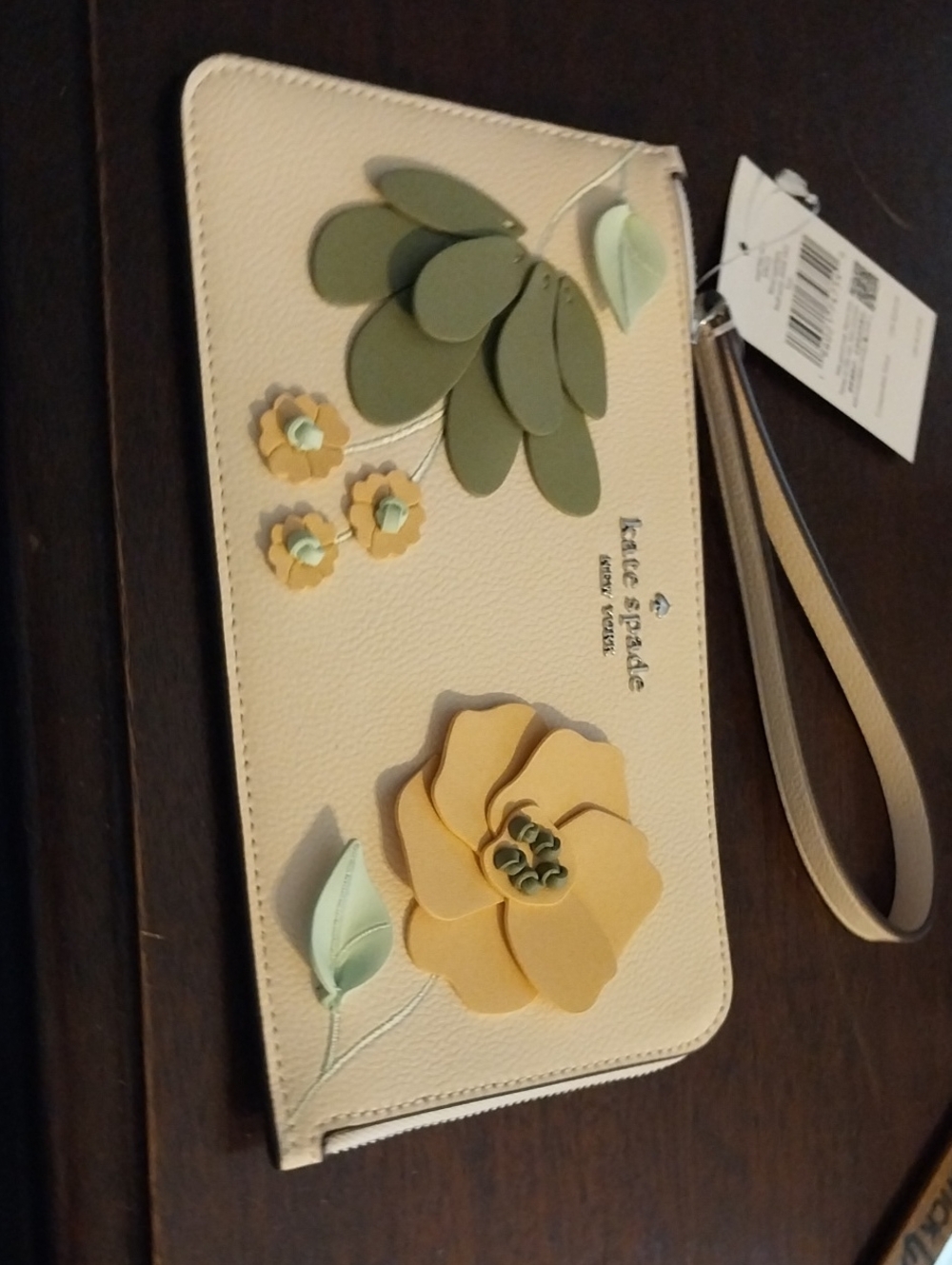 NWT kate spade Cream Floral Appliqué Wristlet with Green, Pink & Yellow Accents